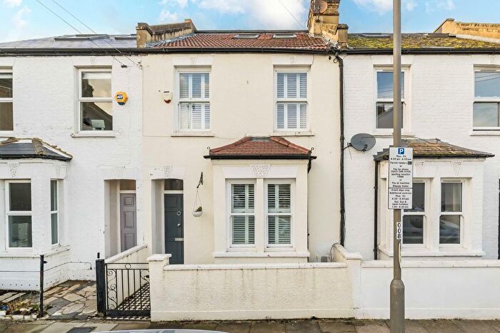 3 Bedroom Terraced House For Sale In Huntspill Street, Earlsfield, SW17