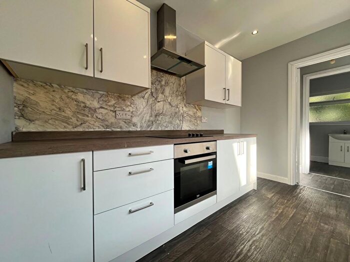 3 Bedroom Terraced House To Rent In Orchard Street, Newport, NP19
