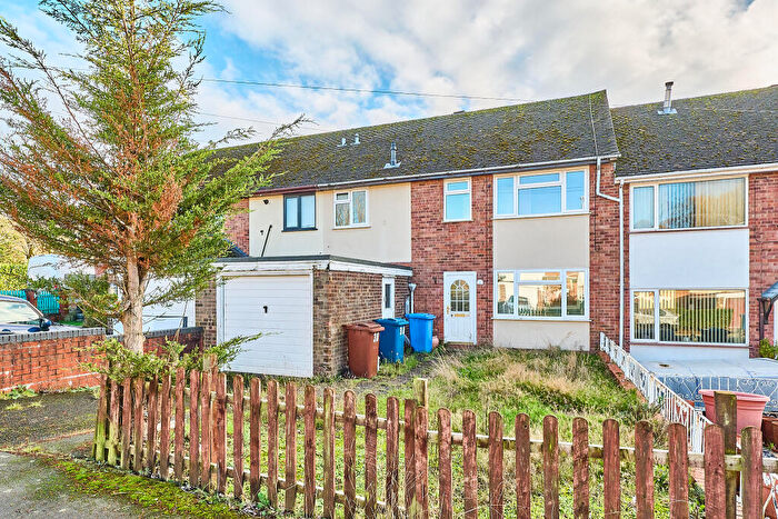 3 Bedroom Town House For Sale In The Furlong, Yarnfield, Stone, Staffordshire, ST15