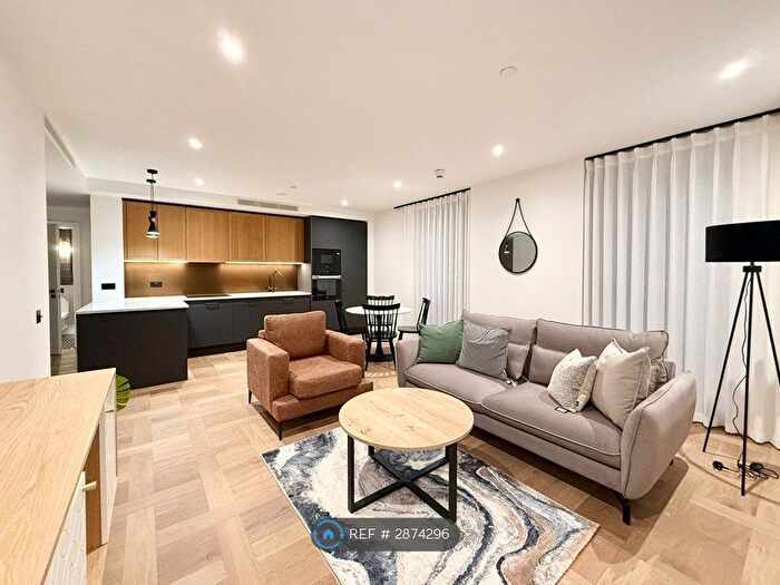 2 Bedroom Flat To Rent In Boxwood Gardens, London, E1W