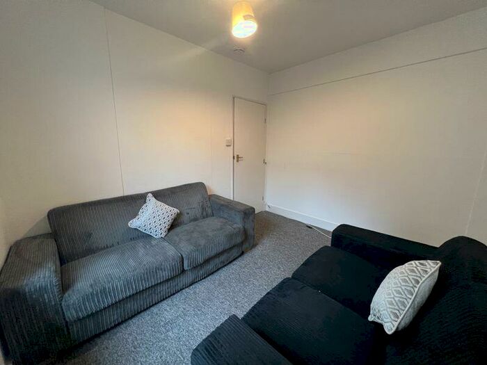 5 Bedroom Terraced House To Rent In Campbell Road, Brighton, BN1