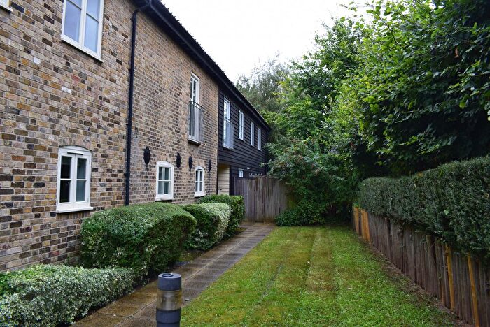 2 Bedroom Flat To Rent In Buryfield Maltings, Ware, SG12