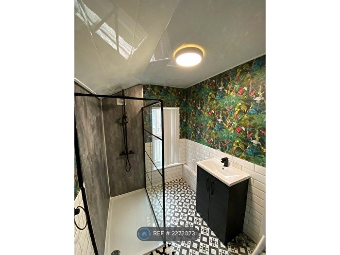 5 Bedroom Terraced House To Rent In Calton Avenue, Liverpool, L18