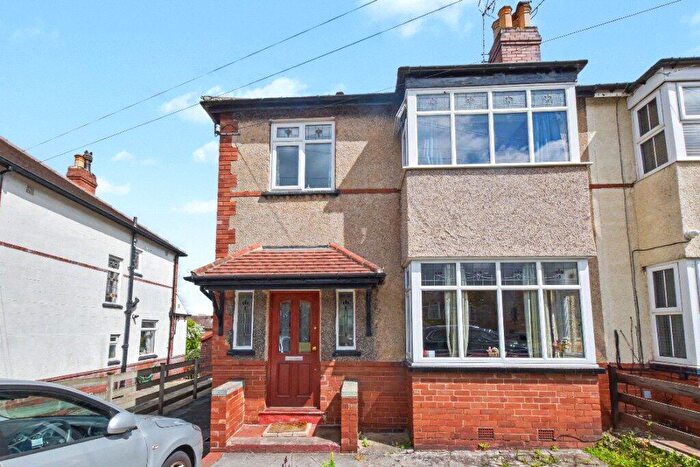 3 Bedroom Semi-Detached House For Sale In Armley Grange Oval, Leeds, West Yorkshire, LS12