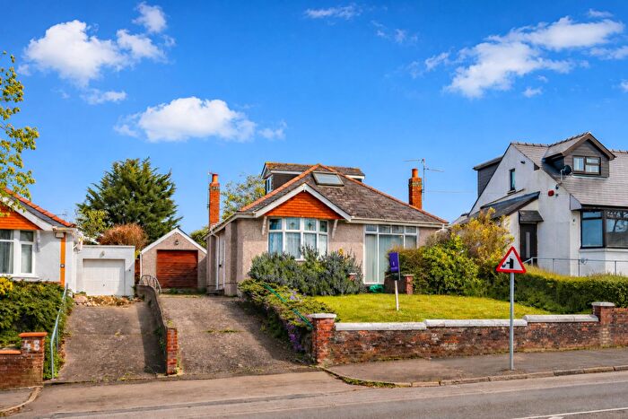 3 Bedroom Detached Bungalow For Sale In Pontypridd Road, Barry, CF62