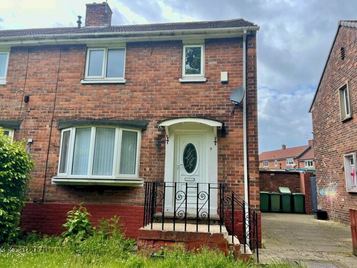 2 Bedroom Semi-Detached House To Rent In Beck Place, Peterlee, SR8