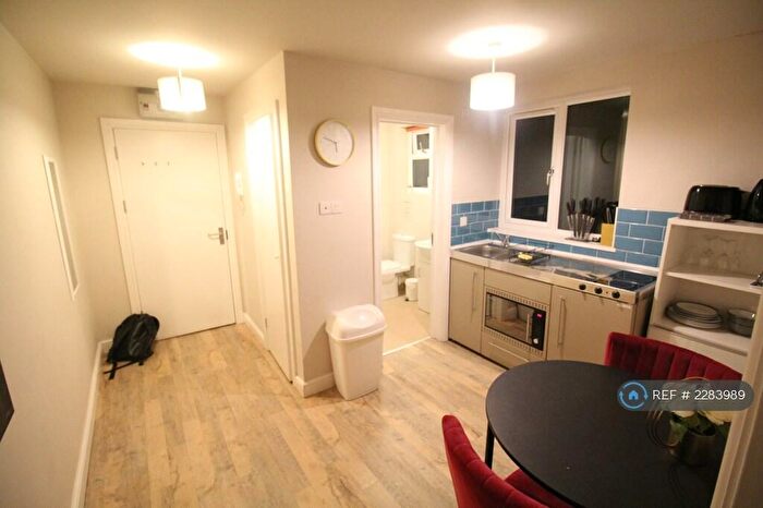 1 Bedroom Flat To Rent In Holyhead Road, Coventry, CV1