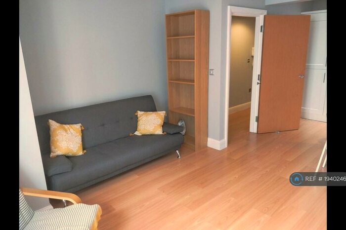 2 Bedroom Flat To Rent In Bold Street, Liverpool, L1