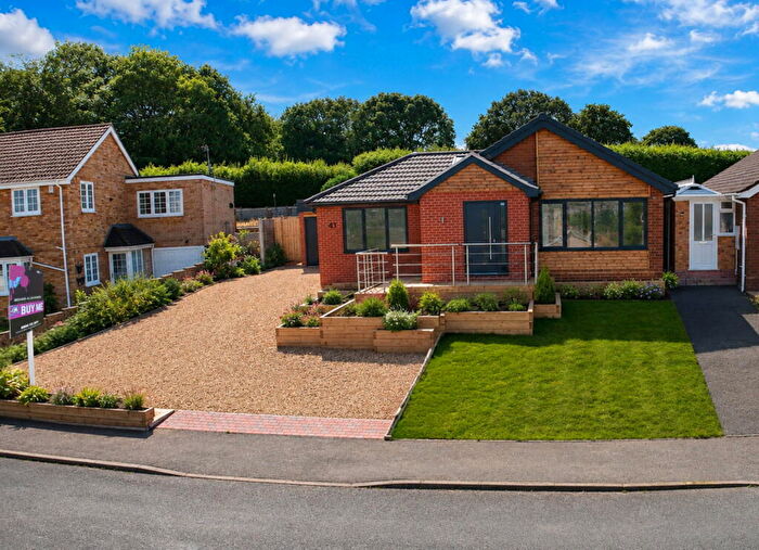 3 Bedroom Detached Bungalow For Sale In Elmwood Road, Wordsley, Stourbridge, DY8