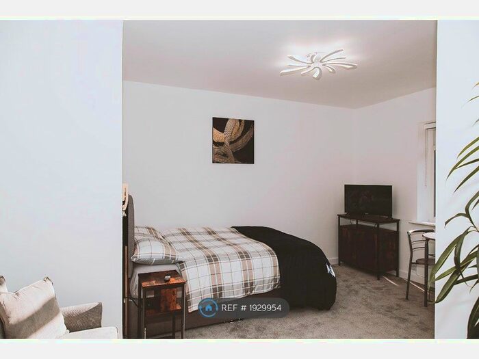 Studio To Rent In Hitchman Court, Leamington Spa, CV31