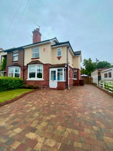 3 Bedroom Semi-Detached House To Rent In The Avenue, Cheadle, Stoke On Trent, Staffordshire, ST10