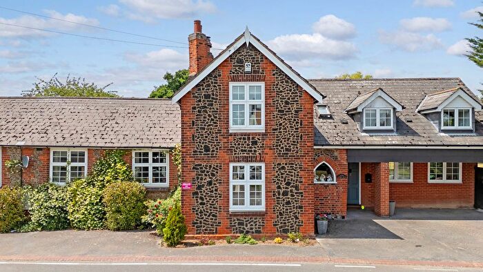 5 Bedroom Detached House For Sale In Bird Lane, Great Warley, CM13