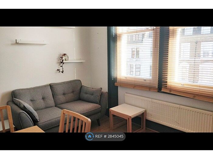 1 Bedroom Flat To Rent In Sinclair Road, London, W14