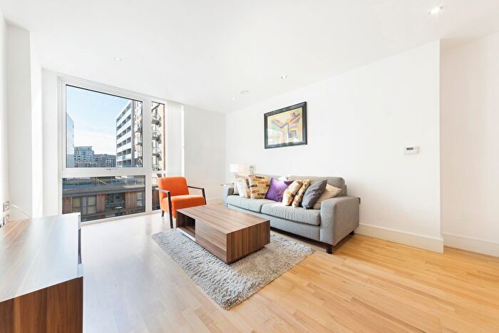 2 Bedroom Flat To Rent In Canary View, Dowells Street, London, SE10