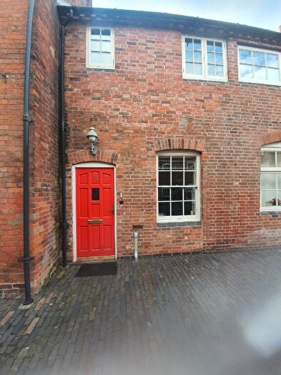 1 Bedroom Terraced House To Rent In - Horninglow Street, Burton Upon Trent, DE14