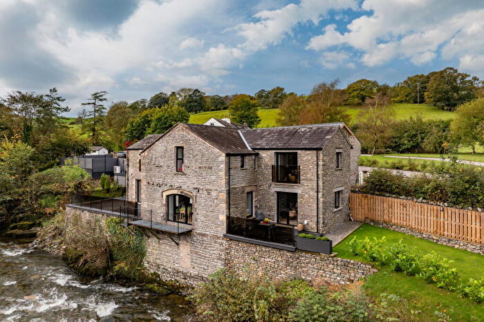 4 Bedroom Detached House For Sale In Kingfisher Mill, Killington, Cumbria, LA10