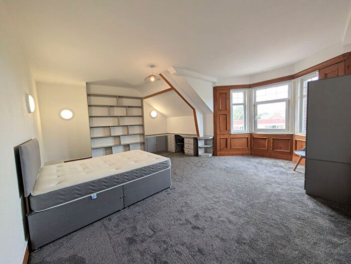 8 Bedroom Terraced House To Rent In Burn Park Road, Sunderland, SR2
