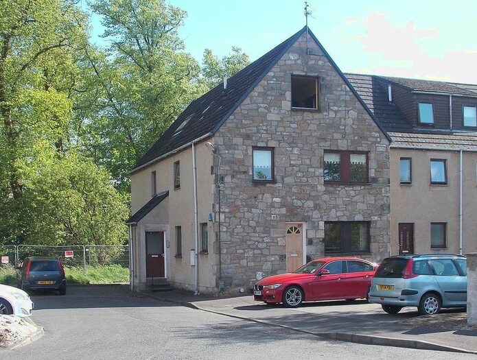 1 Bedroom Flat To Rent In Old Mill Court, Dunfermline, KY11