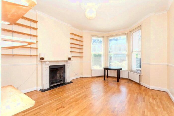 2 Bedroom Apartment To Rent In Hornsey Rise Gardens, London, N19