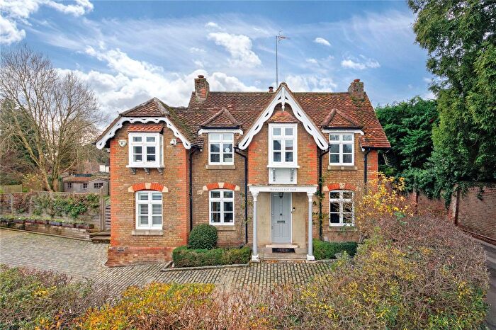 4 Bedroom Detached House For Sale In Back Lane, Letchmore Heath, Watford, Hertfordshire, WD25