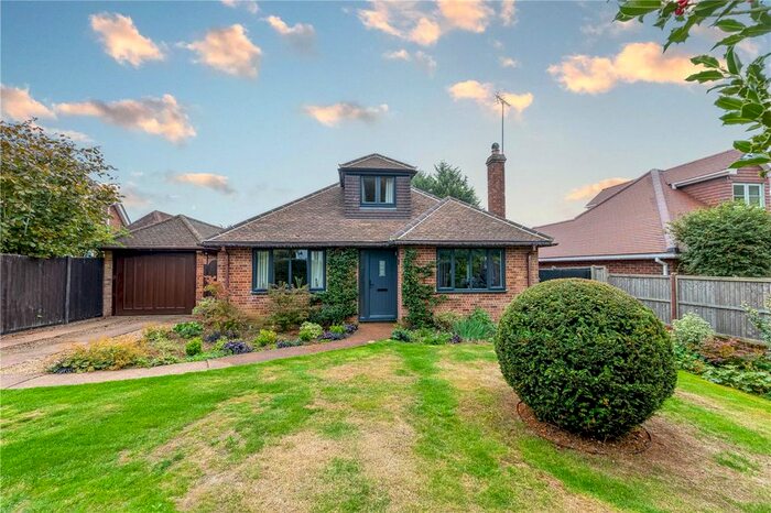 2 Bedroom Detached House For Sale In Valley Road, Studham, Dunstable, Bedfordshire, LU6