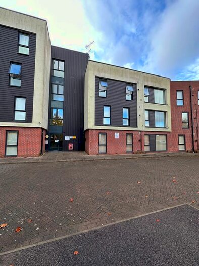 2 Bedroom Flat To Rent In Monticello Way, Coventry, CV4