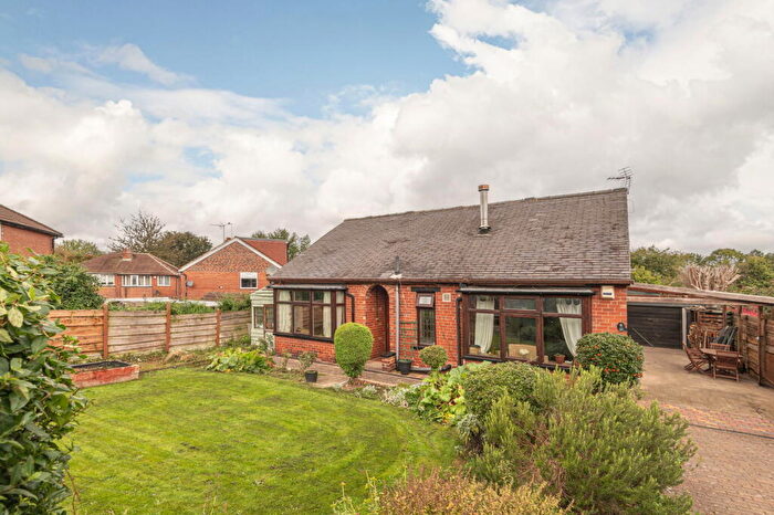 4 Bedroom Detached Bungalow For Sale In Cross Valley Drive, Leeds, LS15