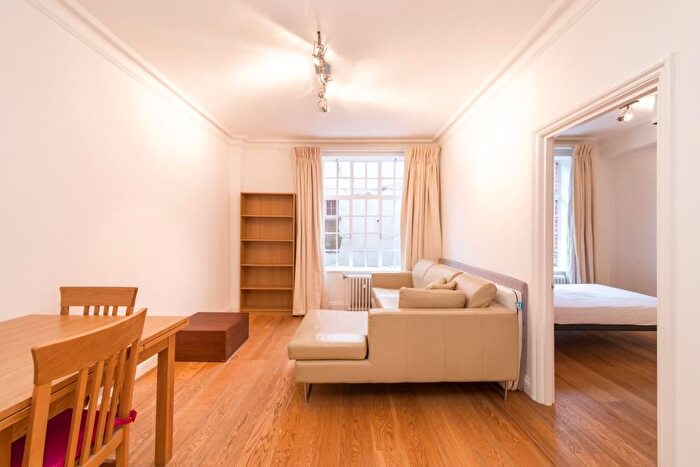 1 Bedroom Flat To Rent In Hallam Street, London, W1W