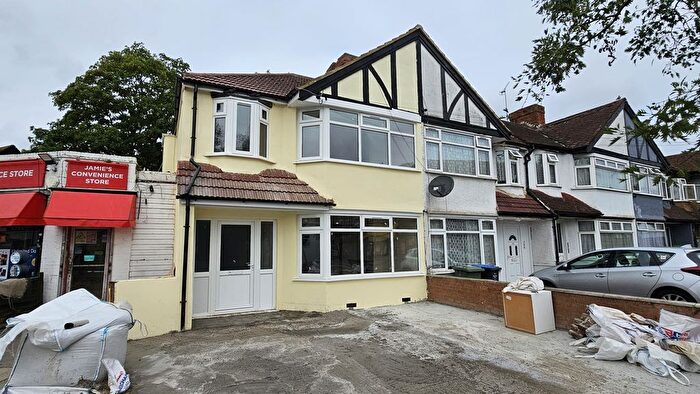 3 Bedroom End Of Terrace House To Rent In Lyon Park Avenue, Wembley, HA0