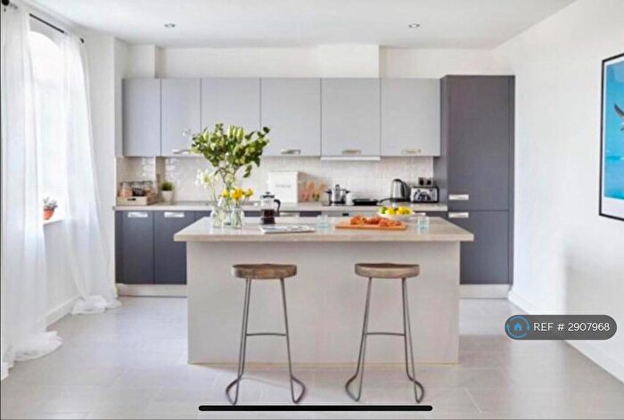 2 Bedroom Flat To Rent In Millers Hill, Ramsgate, CT11