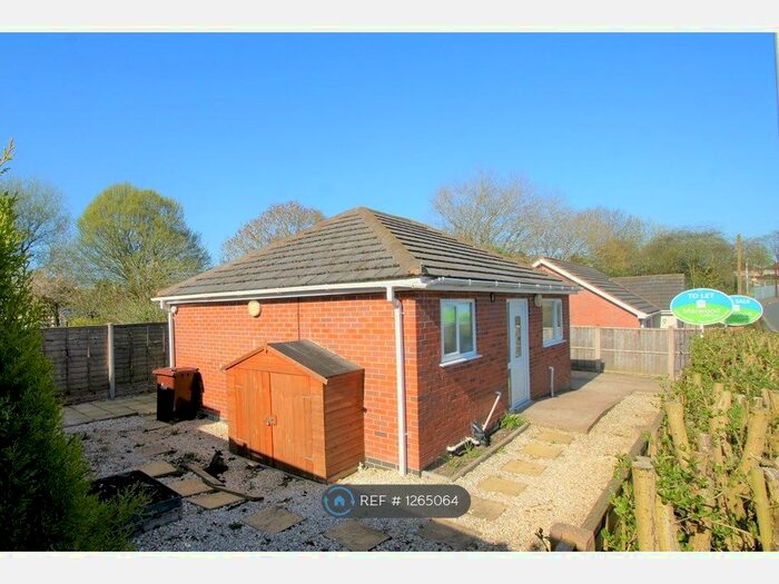 1 Bedroom Bungalow To Rent In Redhill Road, Cannock WS11