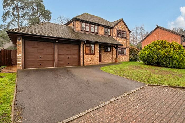 4 Bedroom Detached House For Sale In Bagshot, Surrey, GU19