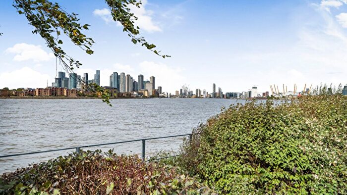 1 Bedroom Flat For Sale In Sir Francis Drake, Banning Street, Greenwich, SE10