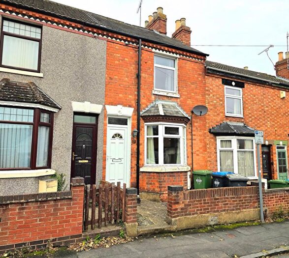 2 Bedroom Terraced House To Rent In Oxford Street, Rugby, CV21