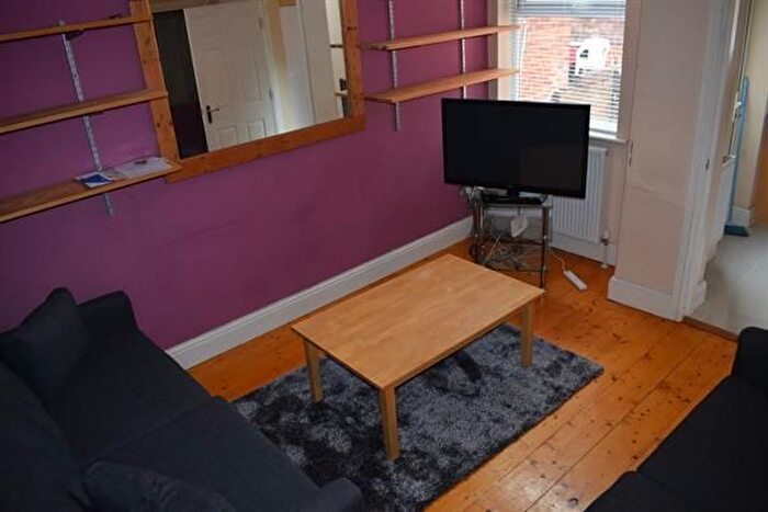 3 Bedroom Semi Detached House To Rent In Braemar Road, Fallowfield, Manchester, M14