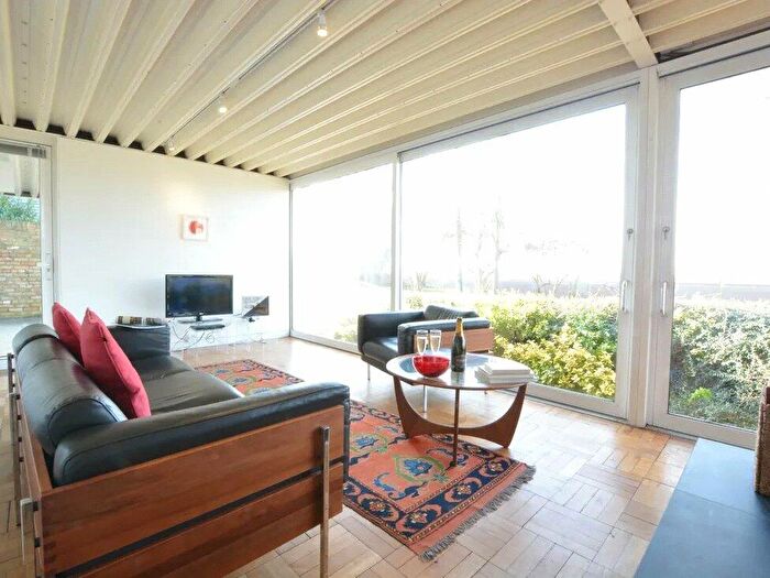 1 Bedroom Bungalow To Rent In Kingdon Avenue, Prickwillow, Ely, Cambridgeshire, CB7