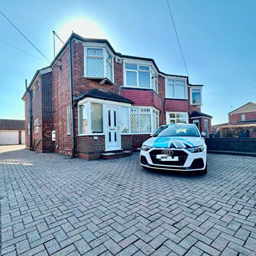 4 Bedroom House To Rent In Ganstead Lane, Bilton, Hull, East Riding Of Yorkshire, HU11
