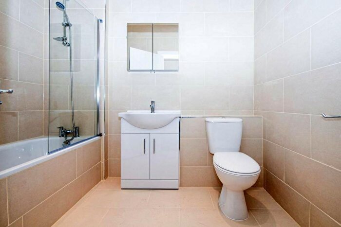 1 Bedroom Flat To Rent In Euston Road, Marylebone, NW1