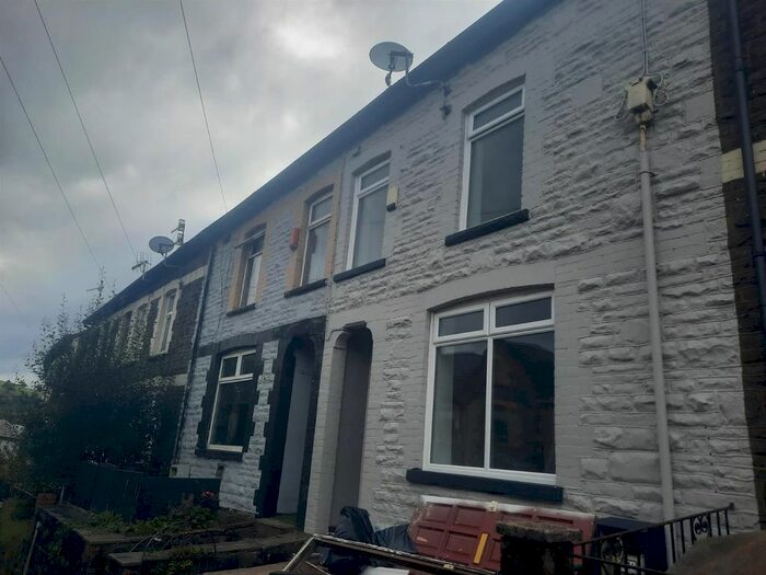 3 Bedroom Terraced House To Rent In North Road, Ferndale, CF43