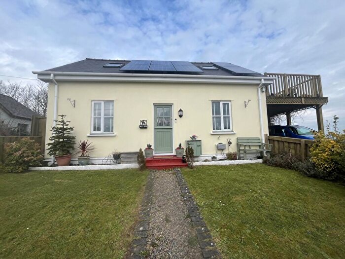4 Bedroom Bungalow For Sale In Hillside, Camrose, Haverfordwest, SA62