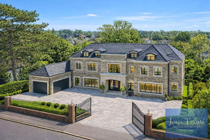 5 Bedroom Detached House For Sale In Herbert Road, Emerson Park, Hornchurch, RM11