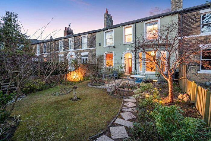 3 Bedroom Terraced House For Sale In Harrogate Road, Chapel Allerton, LS7