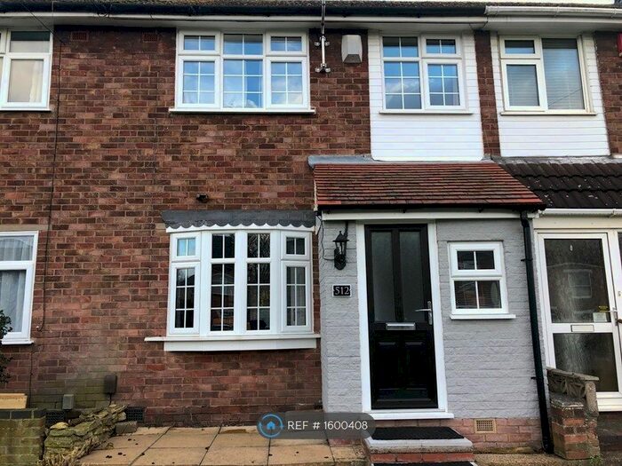 3 Bedroom Terraced House To Rent In Woodway Lane, Coventry, CV2