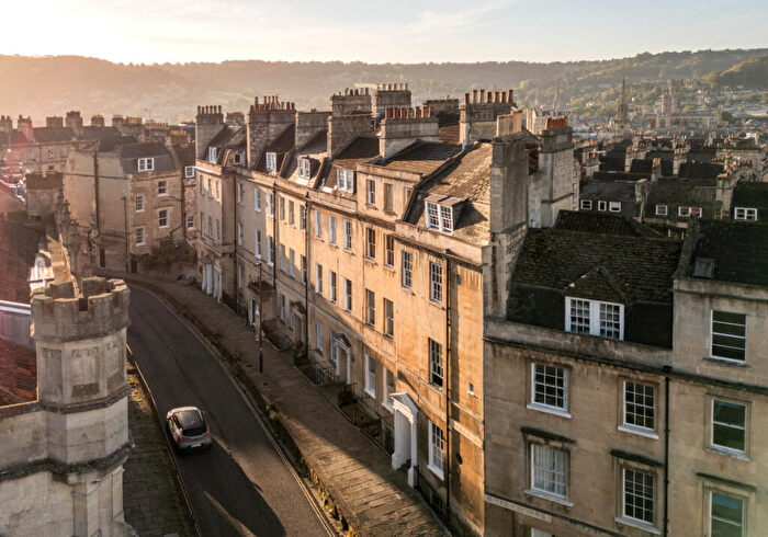 1 Bedroom Apartment For Sale In Brunswick Place, Bath, BA1