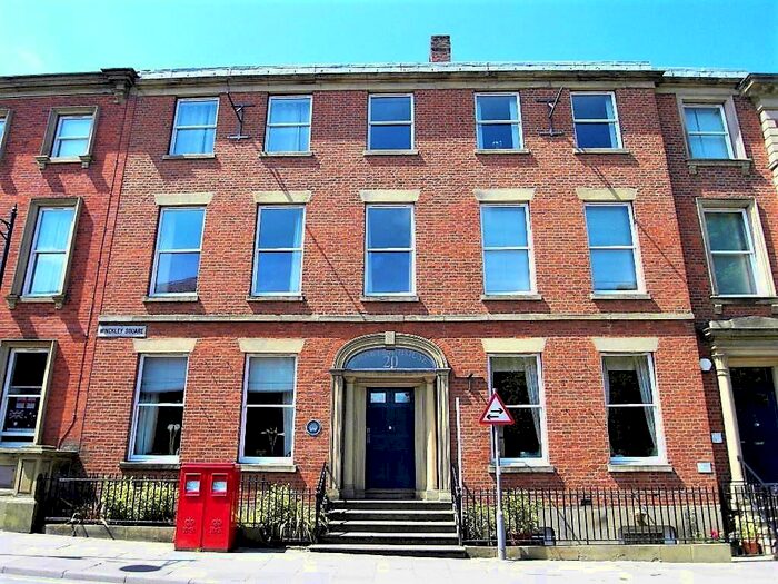 2 Bedroom Apartment To Rent In Winckley Square, Preston, PR1