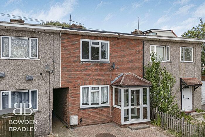 2 Bedroom Terraced House For Sale In Burrow Road, Chigwell, IG7