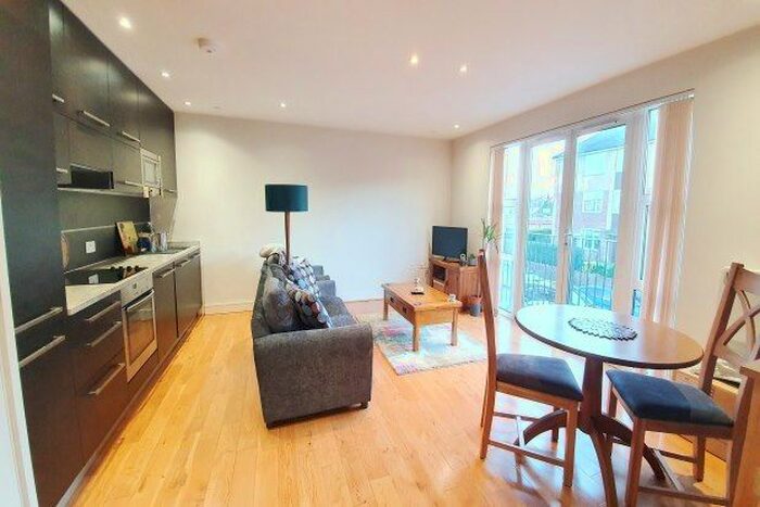 1 Bedroom Flat To Rent In Kiran Court, London, E11