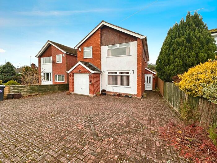 4 Bedroom Detached House For Sale In Church Road, Saughall, Chester, Cheshire, CH1