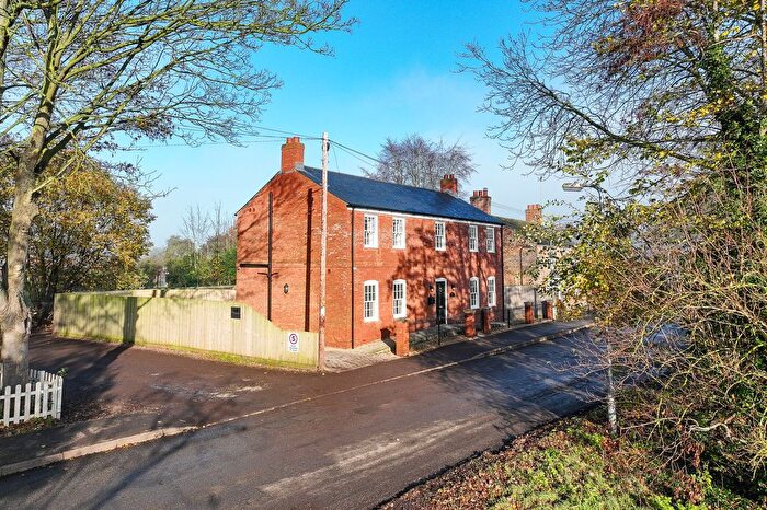 4 Bedroom Detached House For Sale In Rectory Road, Tydd St. Mary, PE13