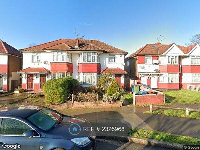 2 Bedroom Maisonette To Rent In Everton Drive, Stanmore, HA7